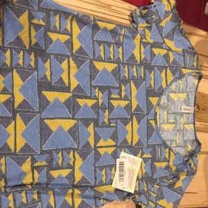 Lularoe Classic t size large